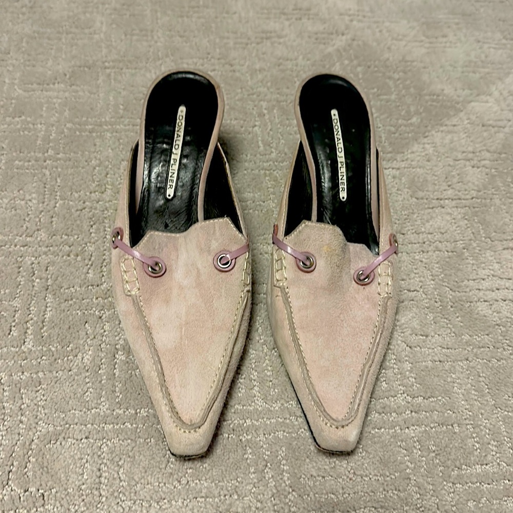 Donald Pilner Pale blush suede mules